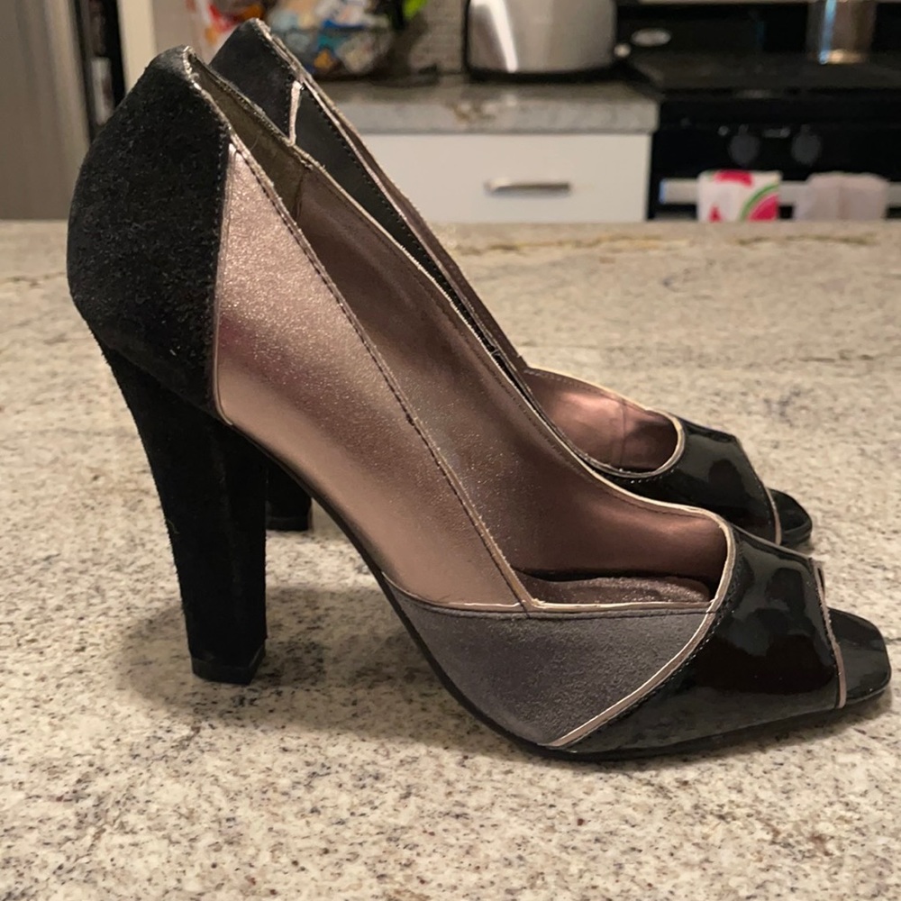 Brand new Steve Madden heels ❤️ never worn